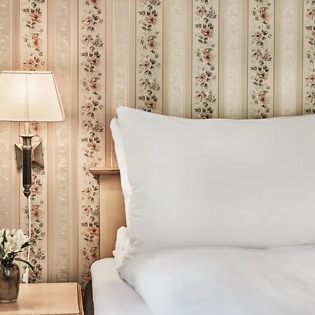 Hotel Fru Haugans