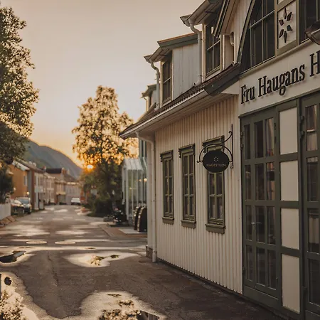 Ξενοδοχείο Fru Haugans Mosjøen