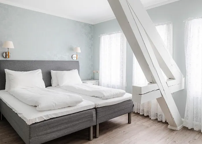 Hotel Fru Haugans 4*