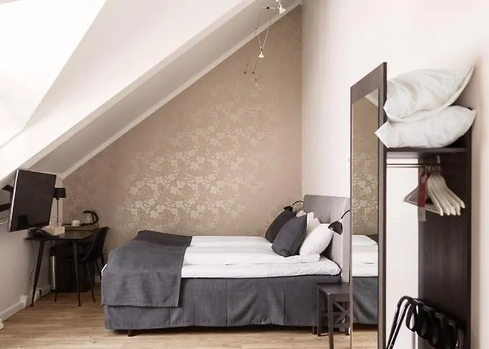 Fru Haugans Hotel 4*