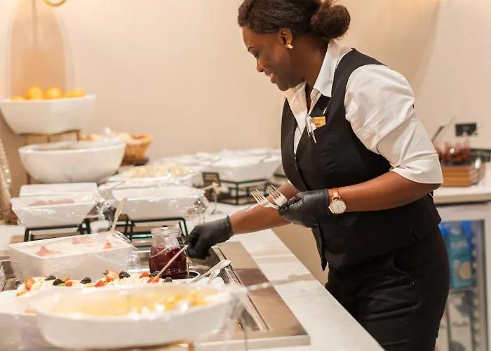 Hotel Fru Haugans 4*