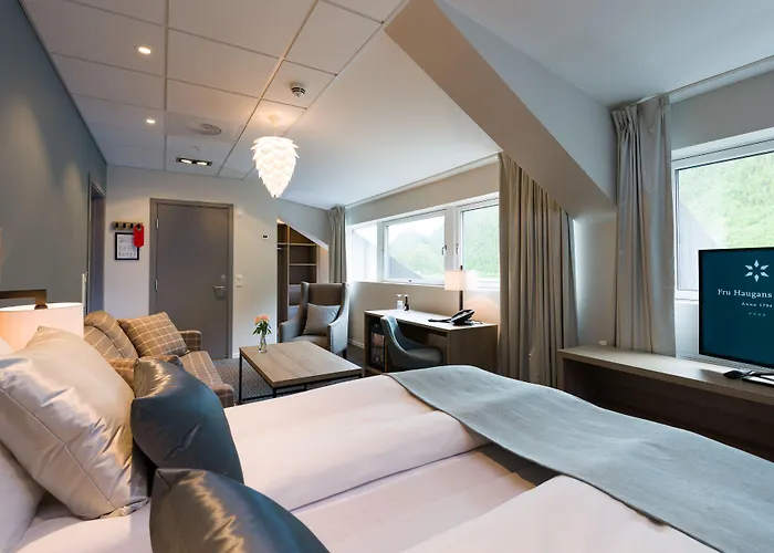 Fru Haugans Hotel 4*