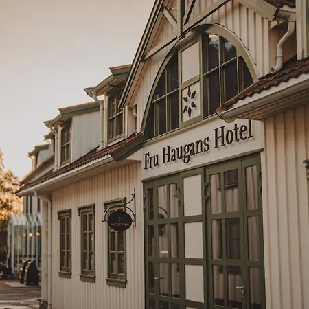 Fru Haugans Hotell 4*